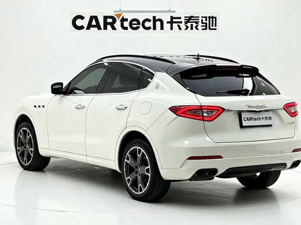 Levante Levante 2017款 3.0 T 350 Hp 美规版