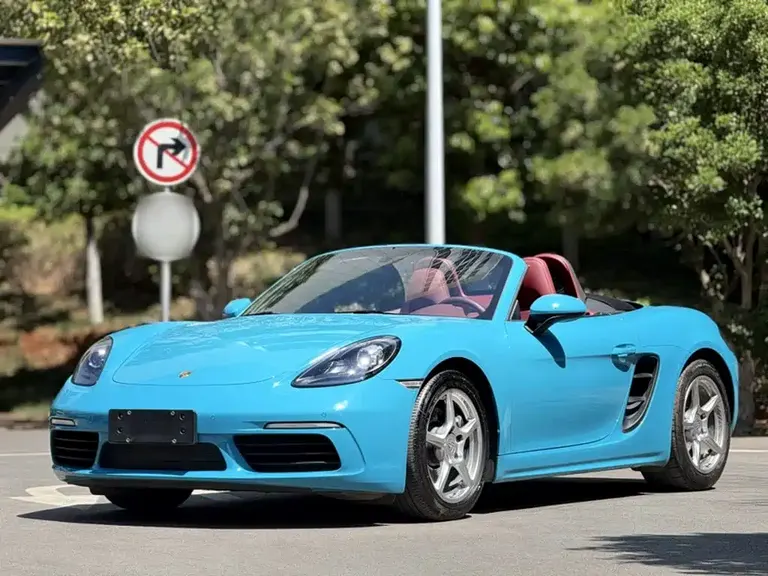 Porsche 718 Boxster 2.0 T