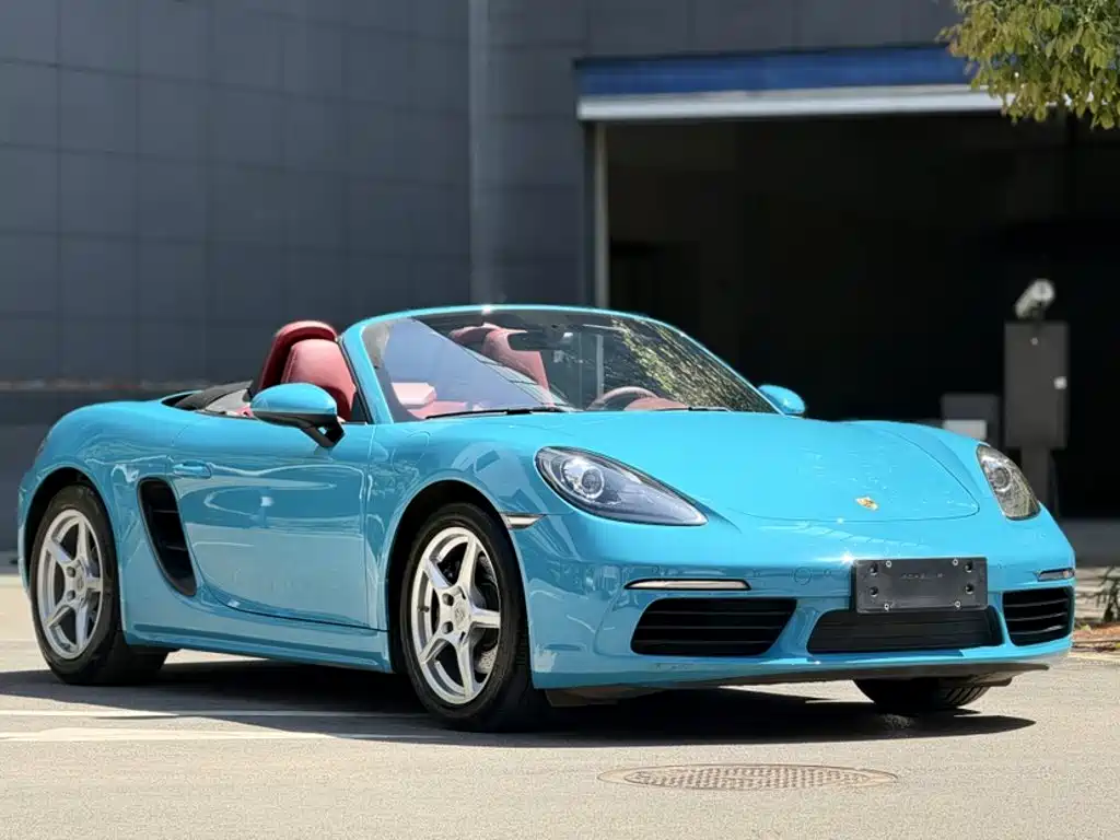 Porsche 718 Boxster 2.0 T
