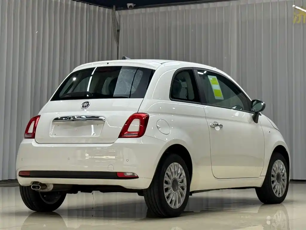 Fiat 500 菲亚特500 2023款 1.4 L 自动