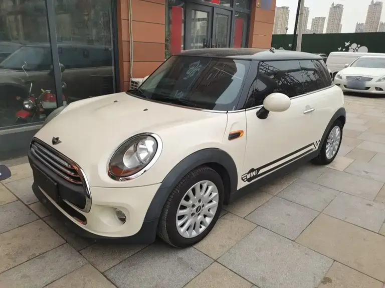 MINI 1.2 T ONE+