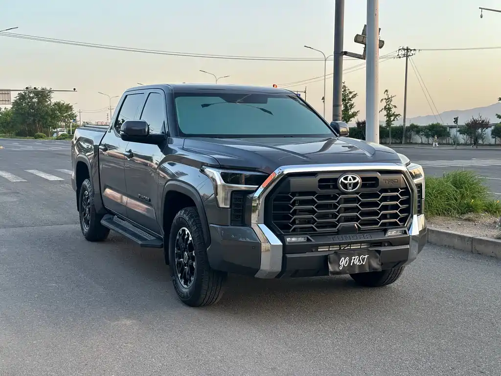 Tundra 3.5 T Canada Spec