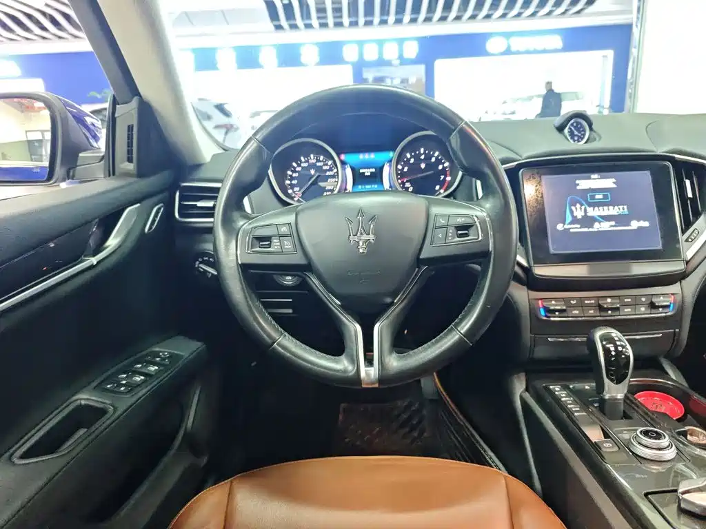 Ghibli 3.0 T Standard
