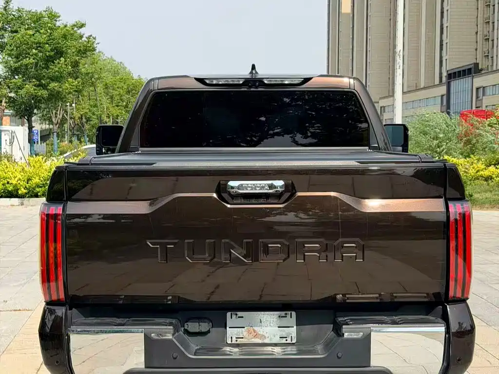 Tundra 坦途 2022款 3.5 T 自动