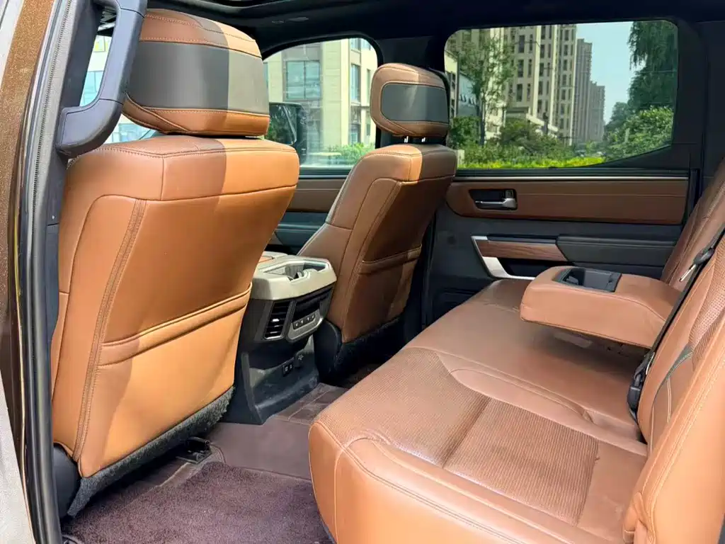 Tundra 坦途 2022款 3.5 T 自动