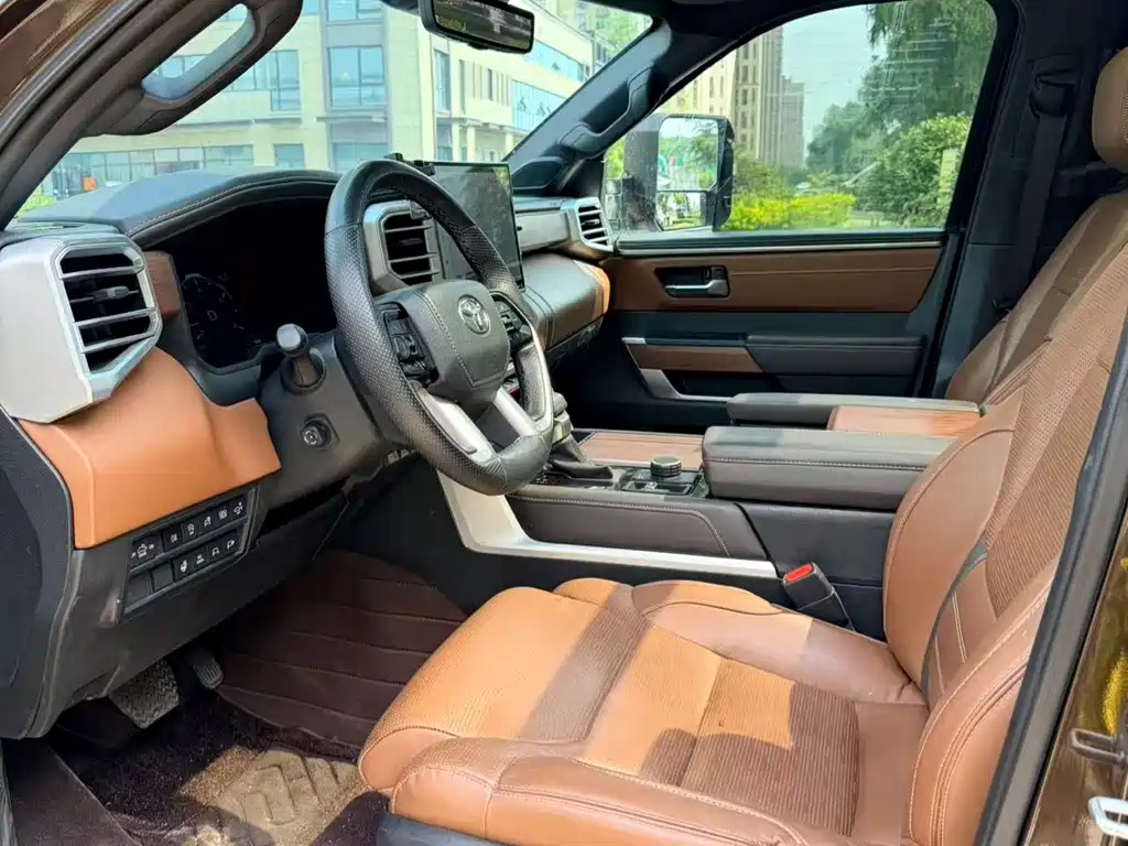 Tundra 坦途 2022款 3.5 T 自动
