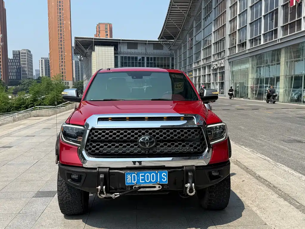Tundra 坦途 2019款 5.7 L 自动