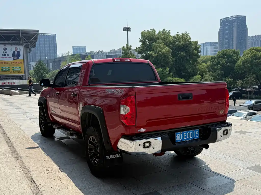 Tundra 坦途 2019款 5.7 L 自动
