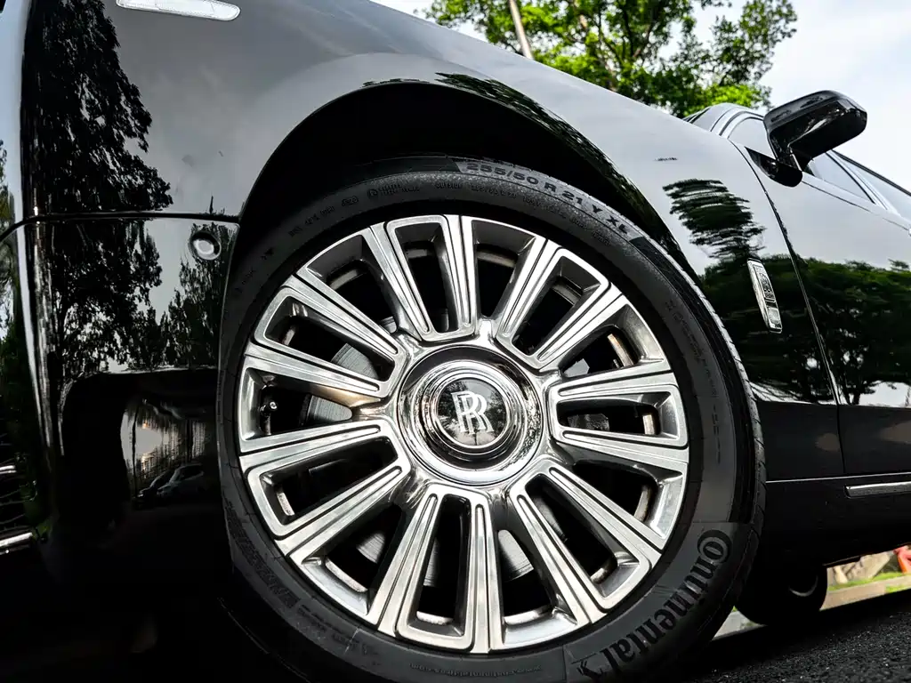 Phantom LWB Range Series II