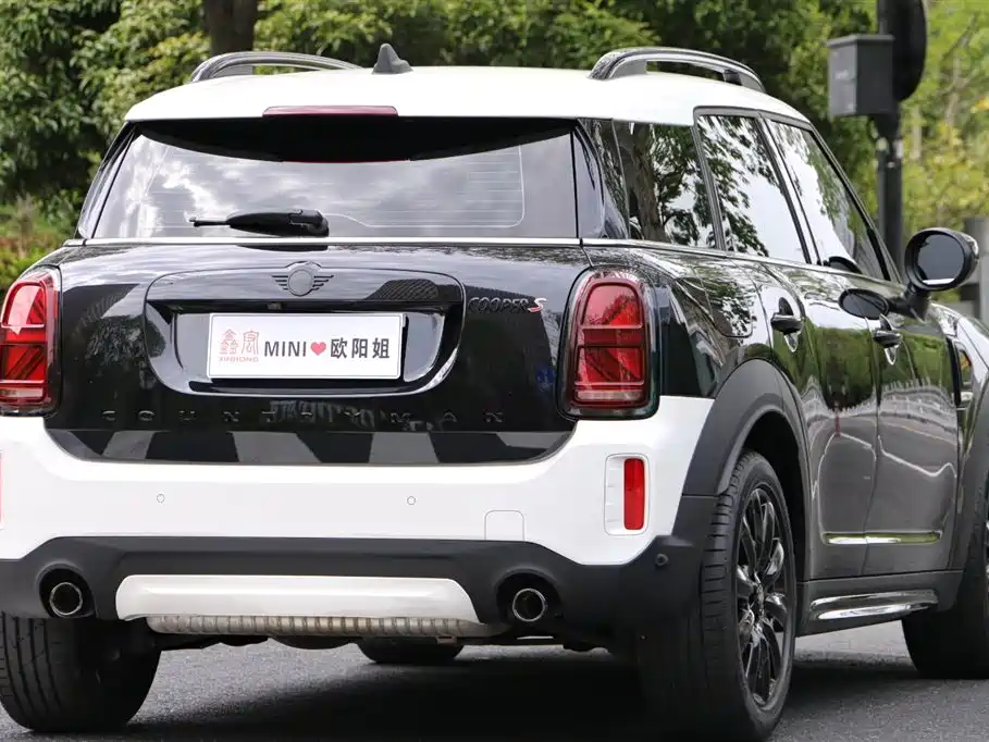 MINI COUNTRYMAN MINI COUNTRYMAN 2023款 2.0 T COOPER S ALL4 留白特别版