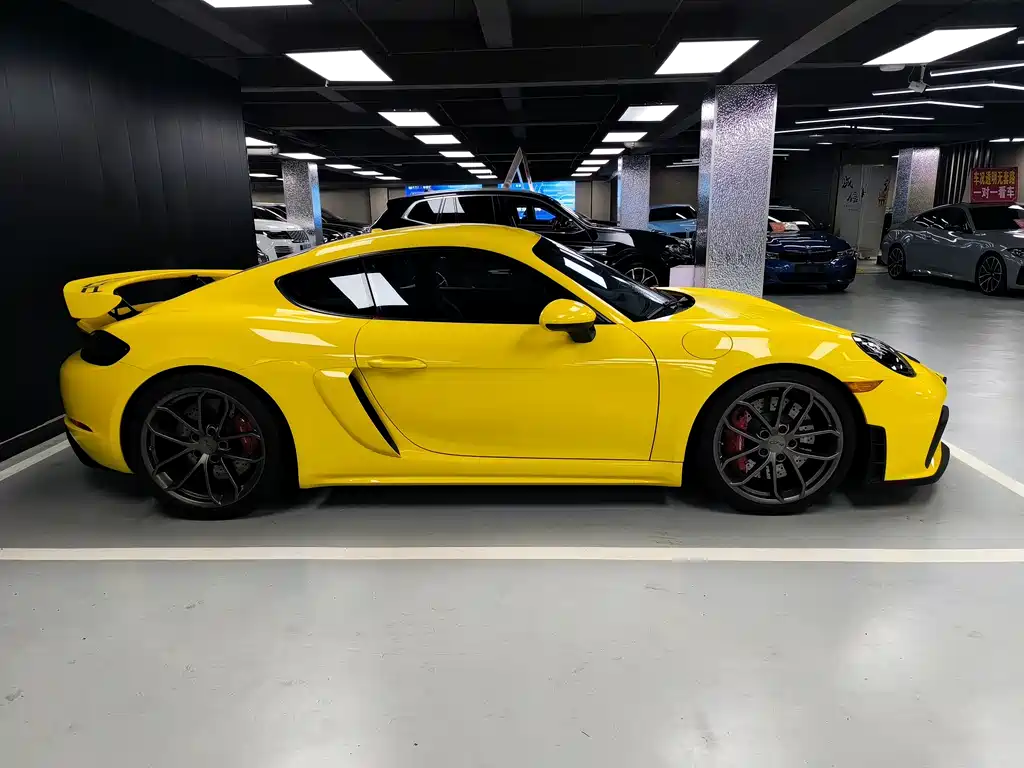 Porsche 718 保时捷718 2020款 4.0 L 加规版