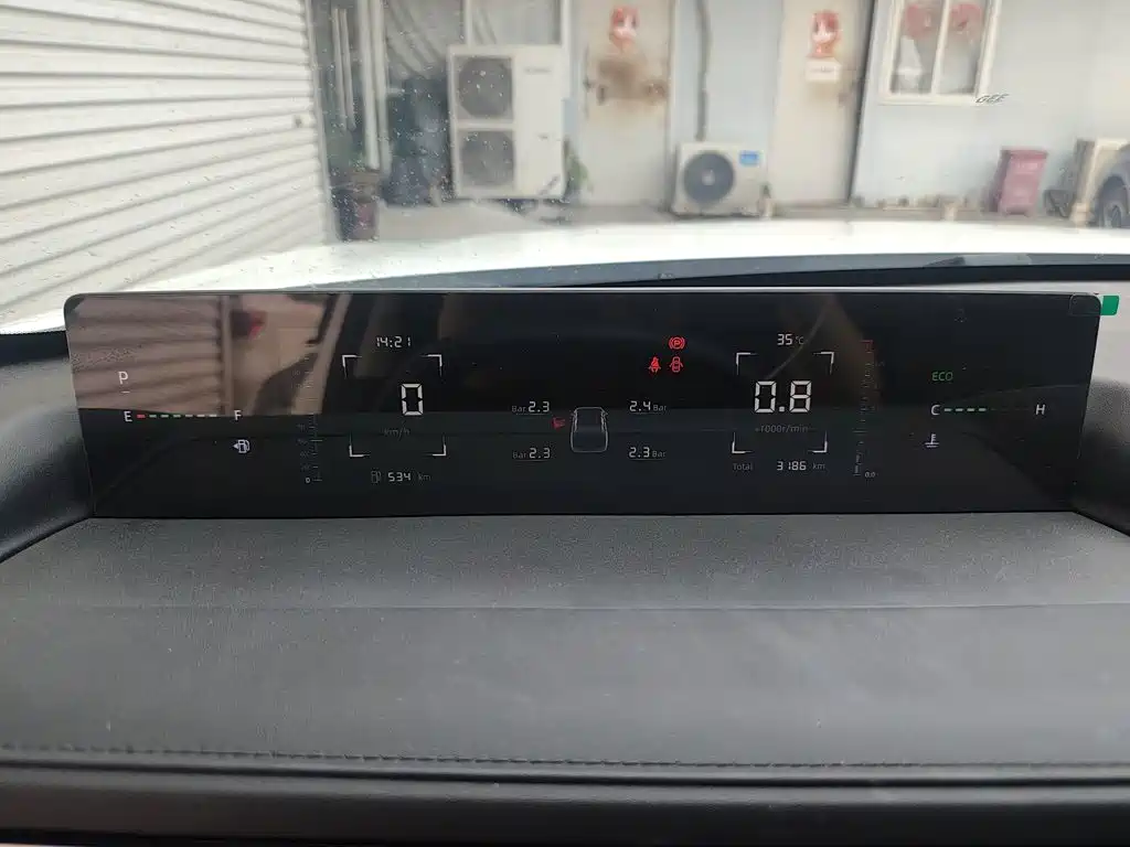 Eado Blue Whale 1.5 T 500 Bar Distinguished