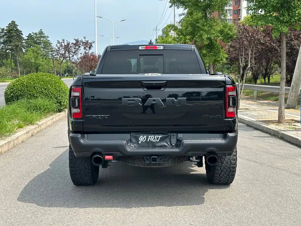 RAM Trucks RAM Trucks霸王龙 2024款 6.2 T 自动