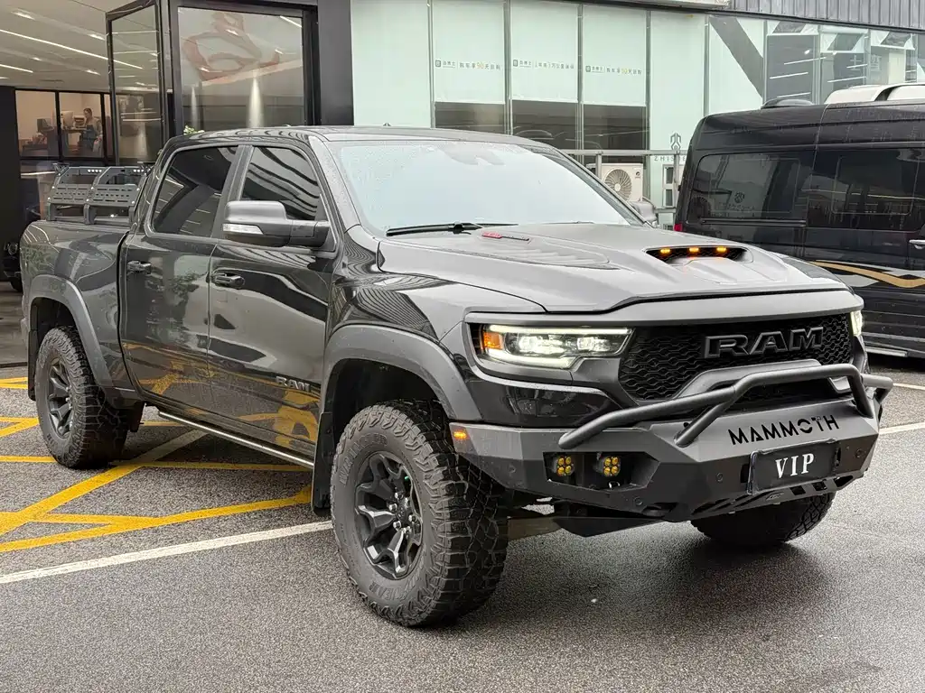 RAM Trucks 6.2 T US Spec