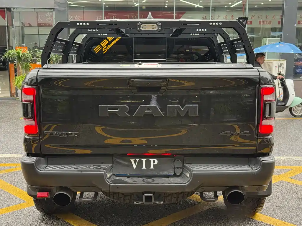 RAM Trucks 6.2 T US Spec