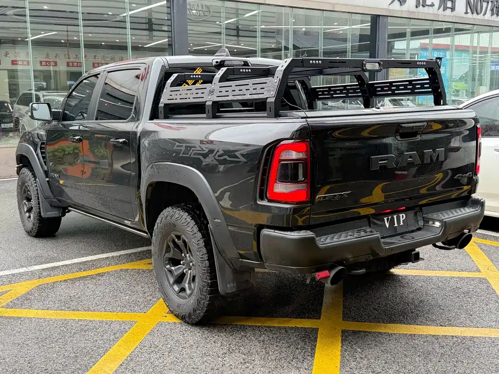 RAM Trucks 6.2 T US Spec
