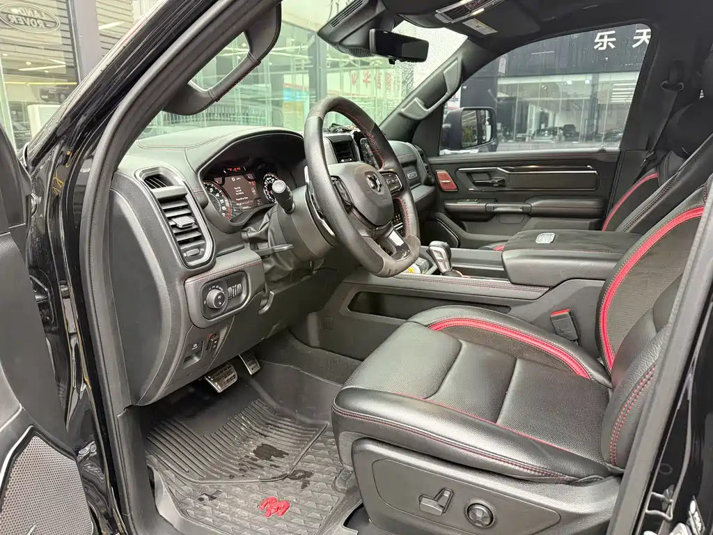 RAM Trucks 6.2 T US Spec