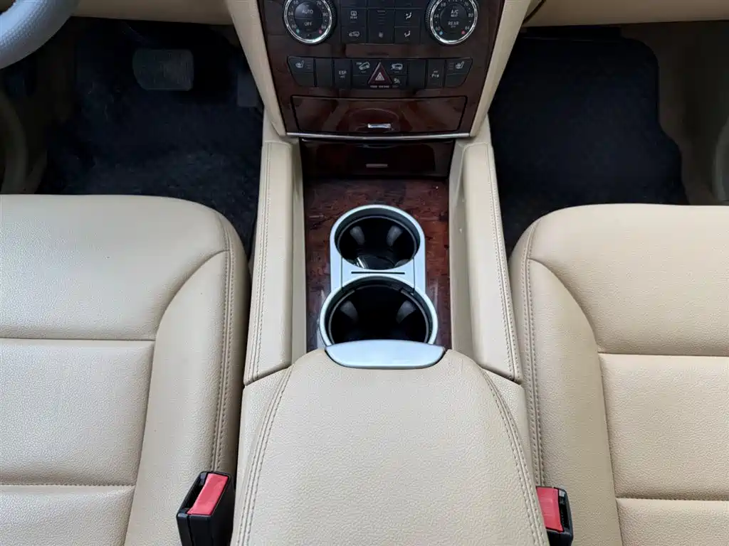Mercedes-Benz M-Class 奔驰M级 2012款 ML 350 柴油版