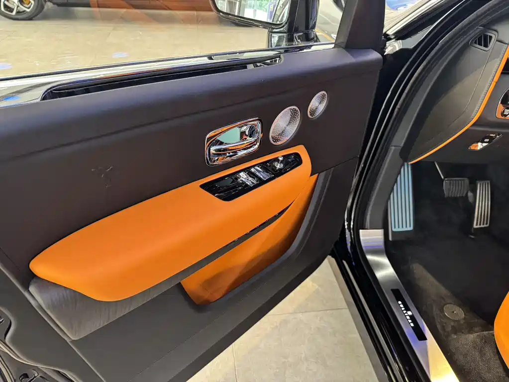 Cullinan 4-seat