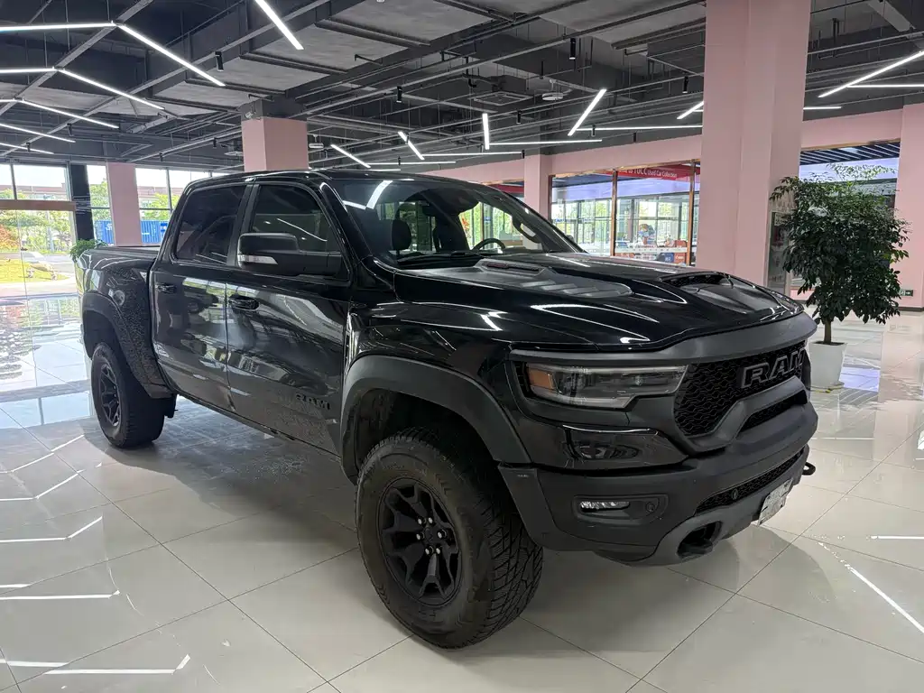 RAM Trucks 6.2 T Auto