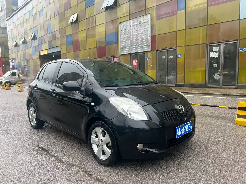 Yaris 1.6 E Auto Comfort
