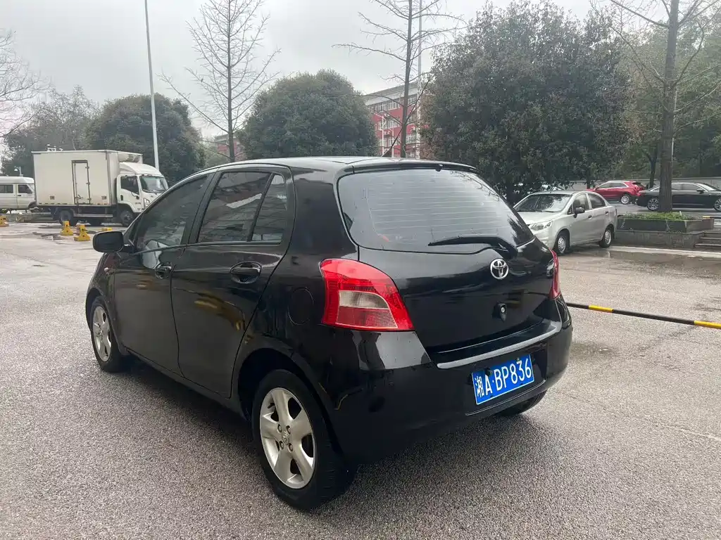 Yaris 1.6 E Auto Comfort