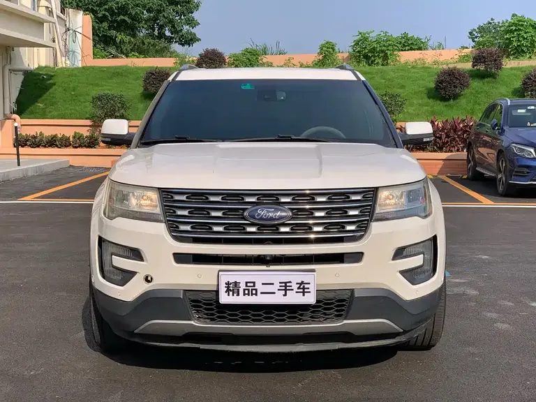 Ford Explorer (Import) 2.3 T Elite