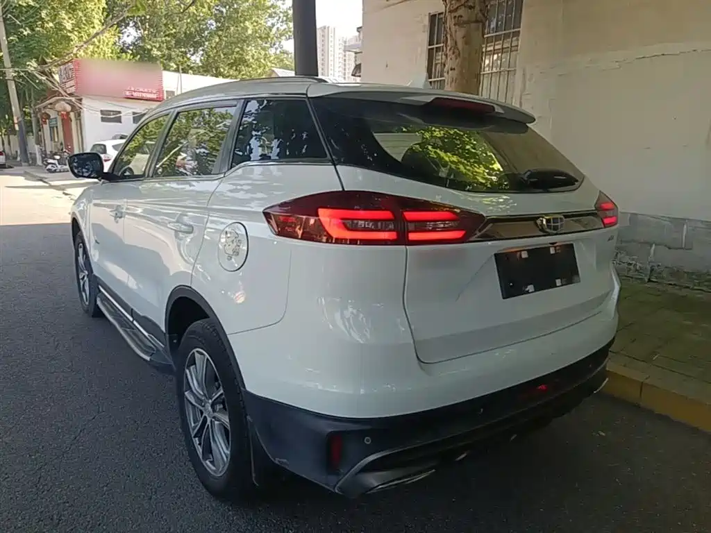 Boyue 1.8 TD Auto 2 WD Smart 4 G Connected