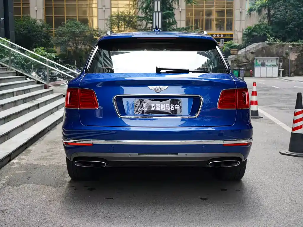 Bentayga 6.0 T Standard