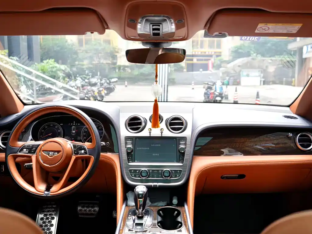 Bentayga 6.0 T Standard