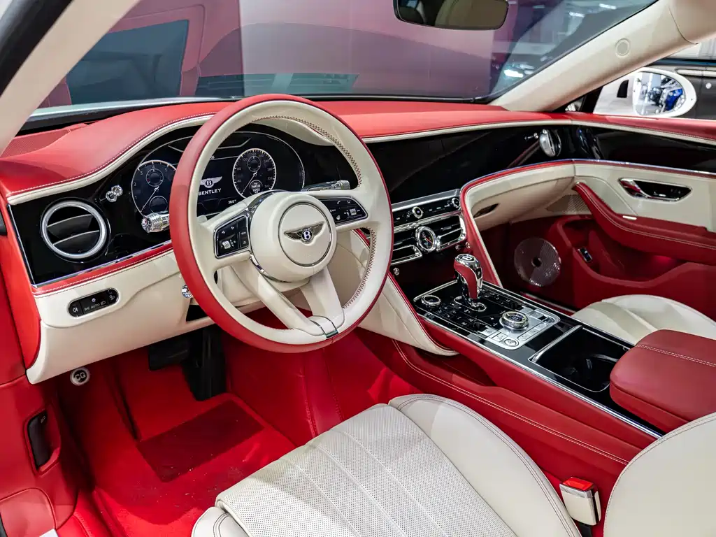 Flying Spur V8 Edition 8