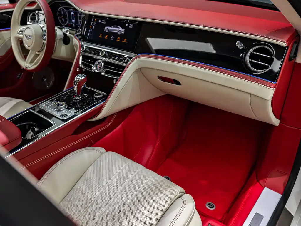 Flying Spur V8 Edition 8