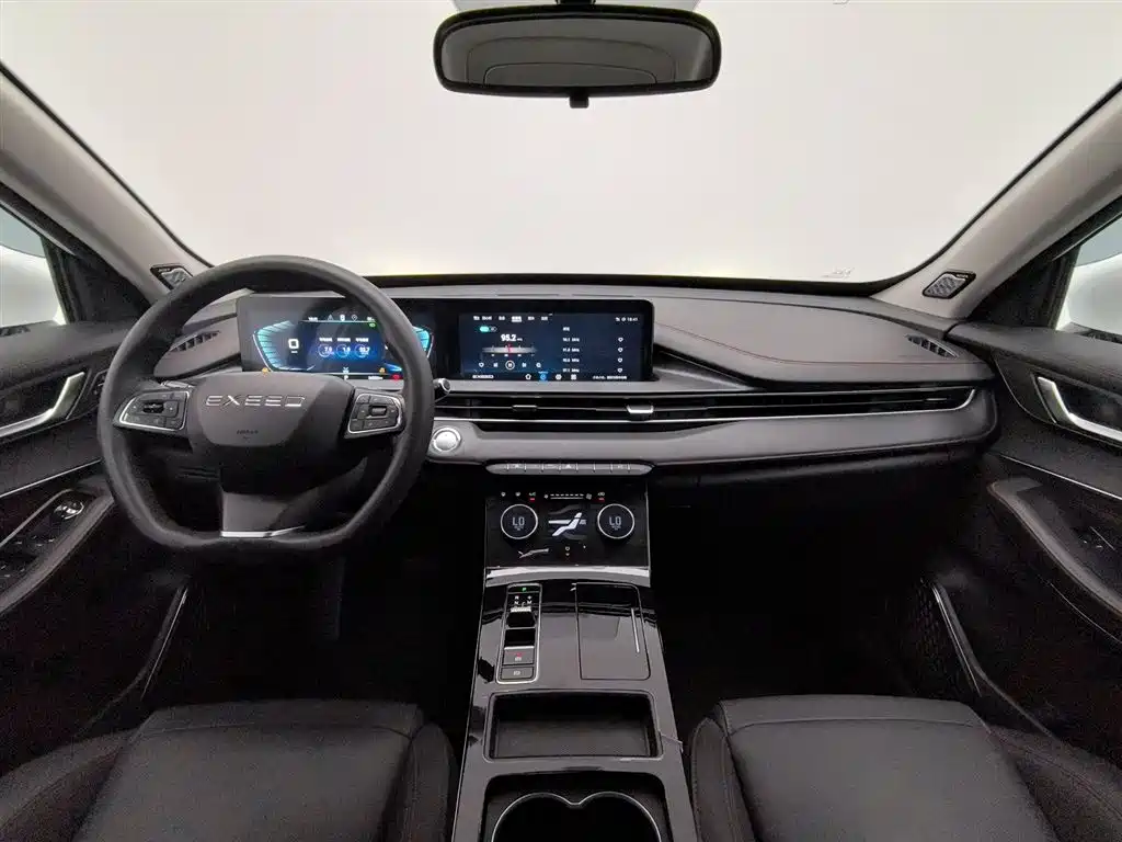 Exeed Zhuifeng Ride the Wave 1.5 T CVT Royal Wind