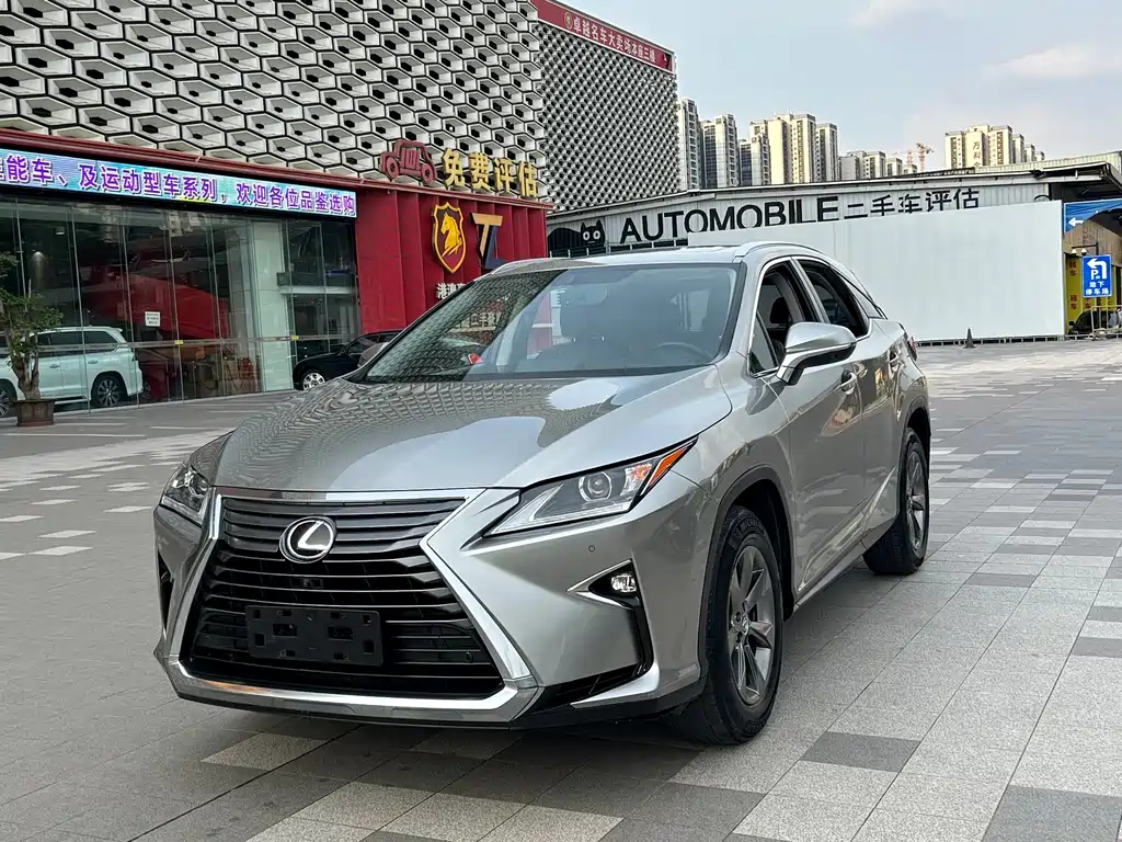 Lexus RX 300 2 WD Elite CN-V