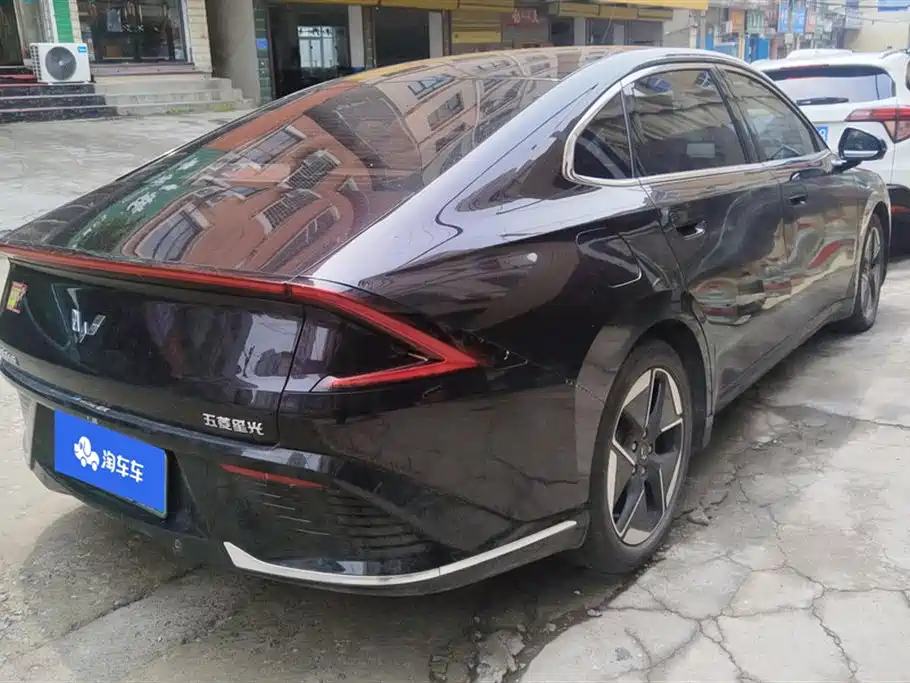 Wuling Starlight 150 Advanced