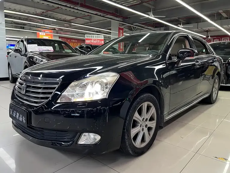 Toyota Crown 3.0 L Royal Saloon