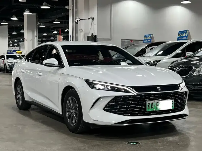 BYD Qin L DM-i 80 KM Leading