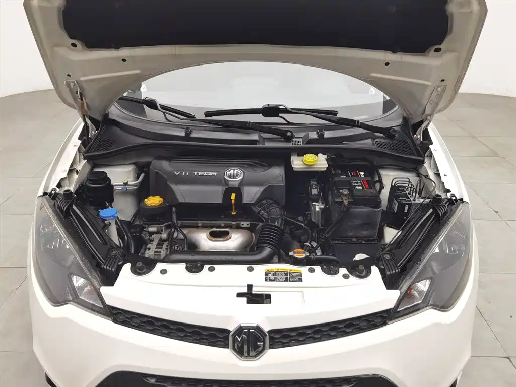 MG 3 1.5 L AMT Elite