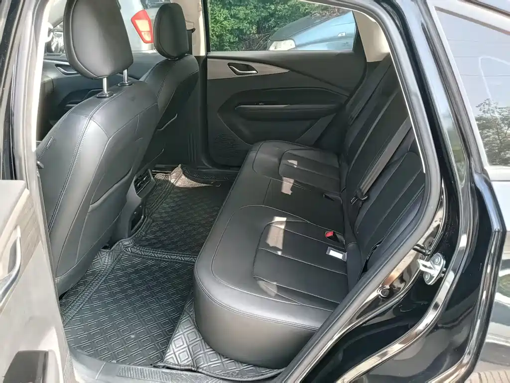 Wuling Starlight Co-Create 150 Standard