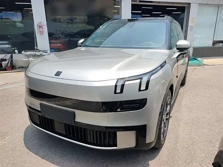 Lynk & Co 900 领克900 2025款 2.0 T Ultra 6座