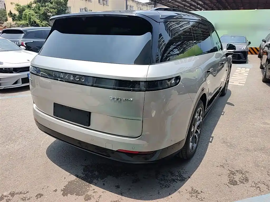 Lynk & Co 900 领克900 2025款 2.0 T Ultra 6座