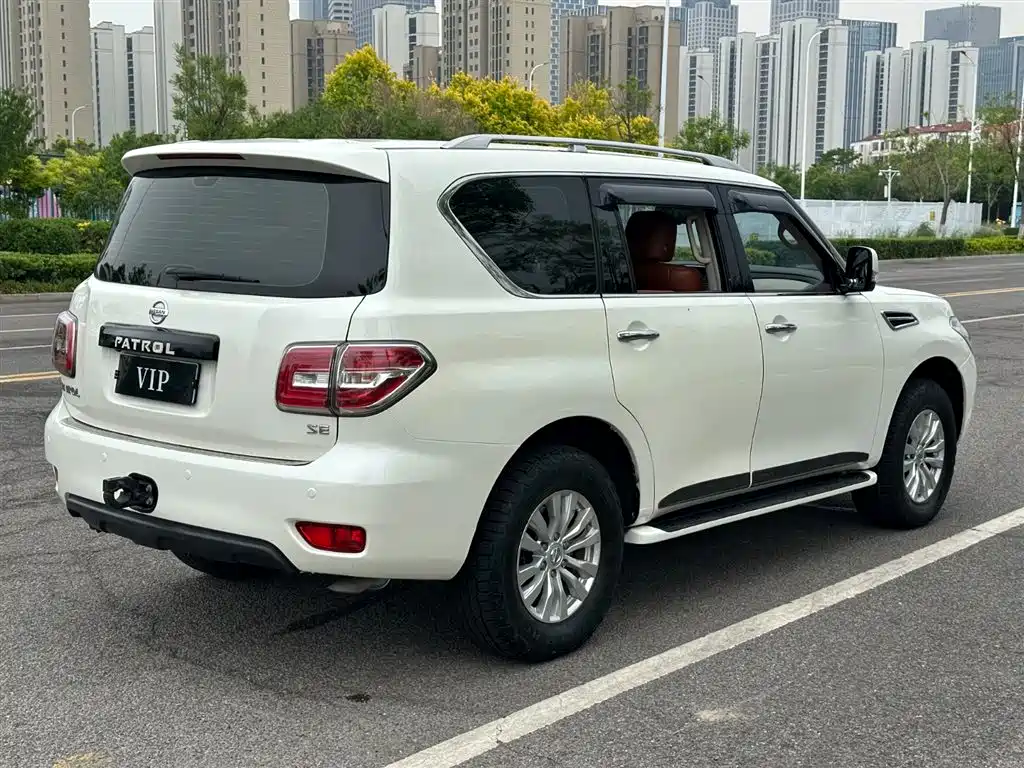 Patrol 4.0 L Middle East