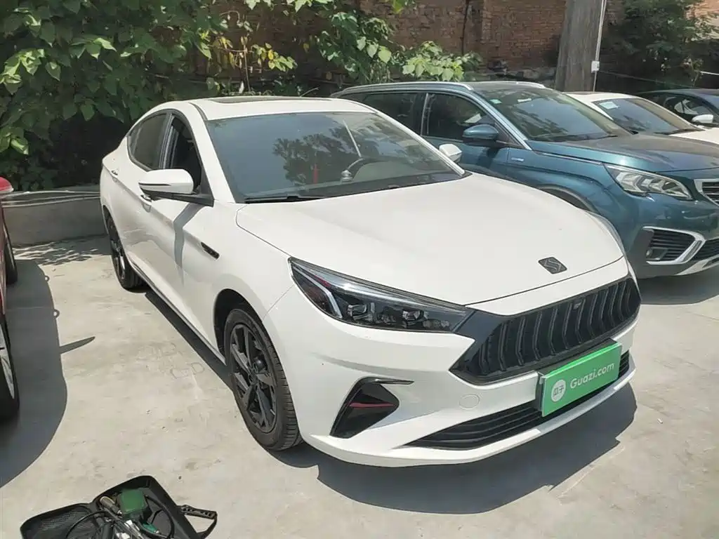 Sehol A5 思皓A5 2023款 1.5 T CVT尊贵耀享型