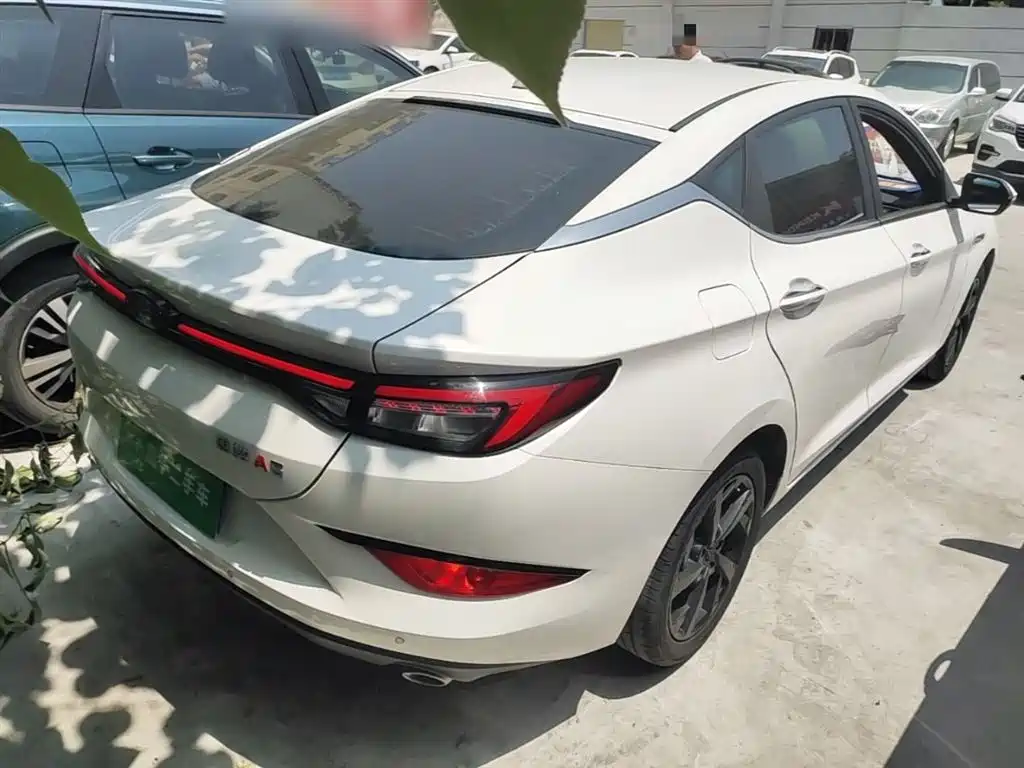 Sehol A5 思皓A5 2023款 1.5 T CVT尊贵耀享型