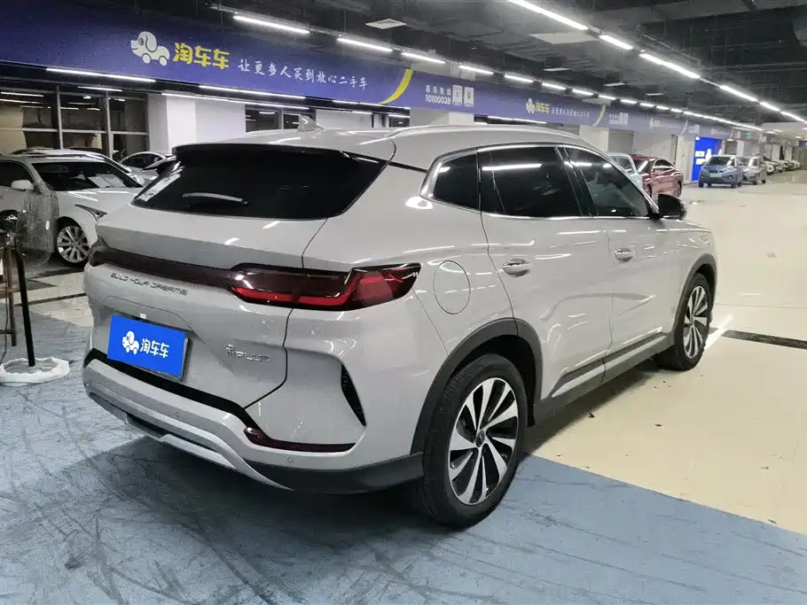 Song PLUS NEV Glory DM-i 110 km Flagship