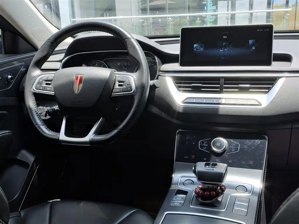 Hongqi H5 Classic Facelift 1.5 T DCT Flagship Charm