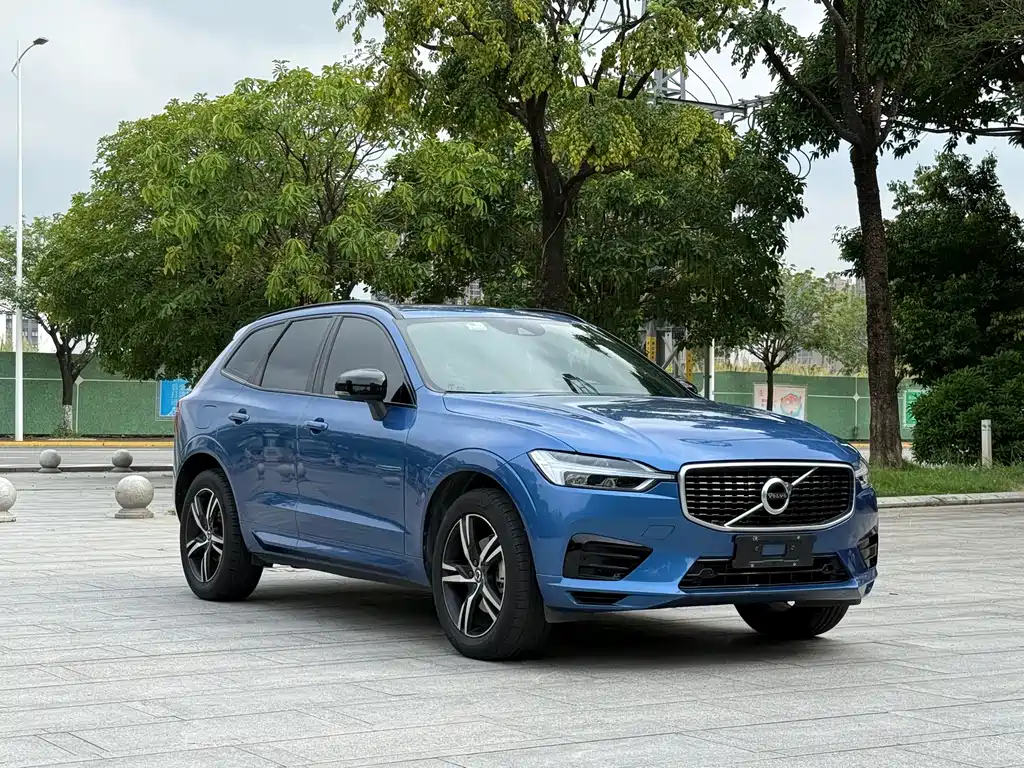Volvo XC60 T5 4 WD Smart Vision Sport