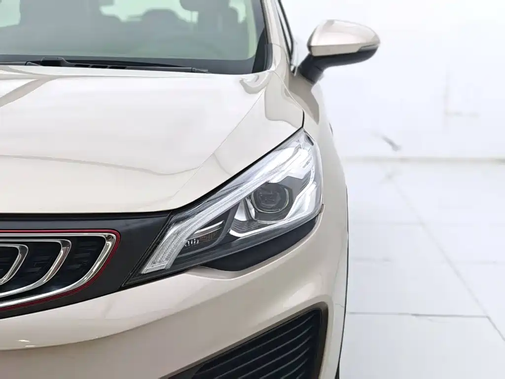 Emgrand GS Leading Trend 1.4 T Auto Leading Style Connected