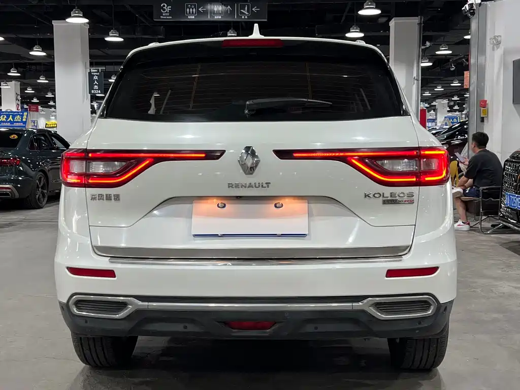 Koleos 2.5 L 4 WD Supreme