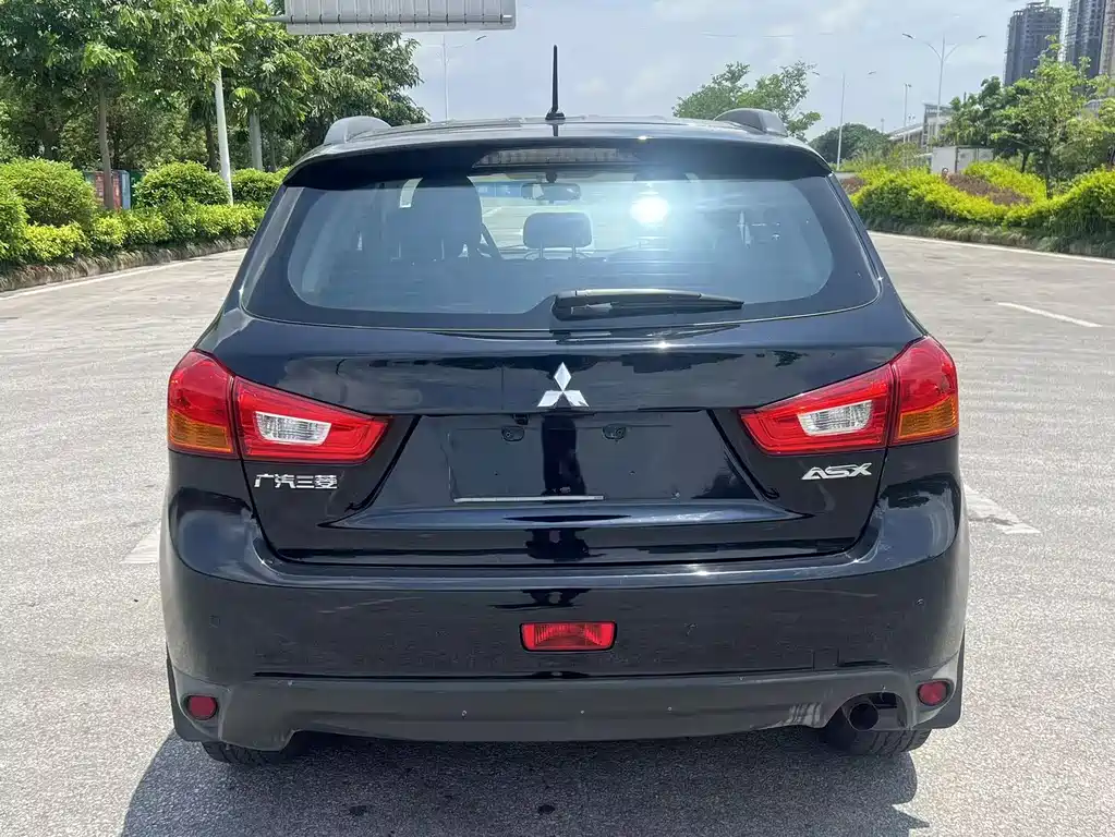 ASX 2.0 L CVT 2 WD Elite